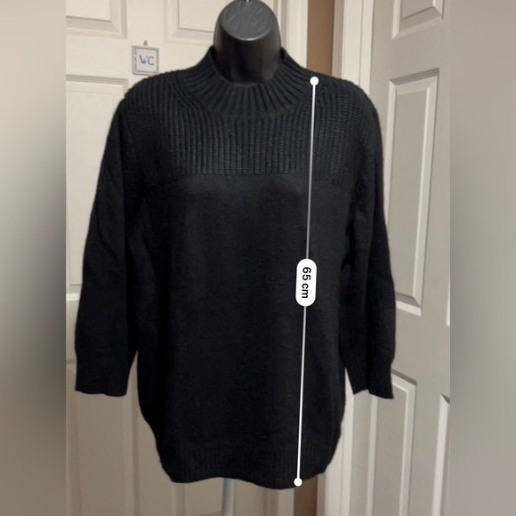 NWT Ricki’s Ladies Size XXL Black Acrylic/Angora Crewneck Sweater - Picture 10 of 15